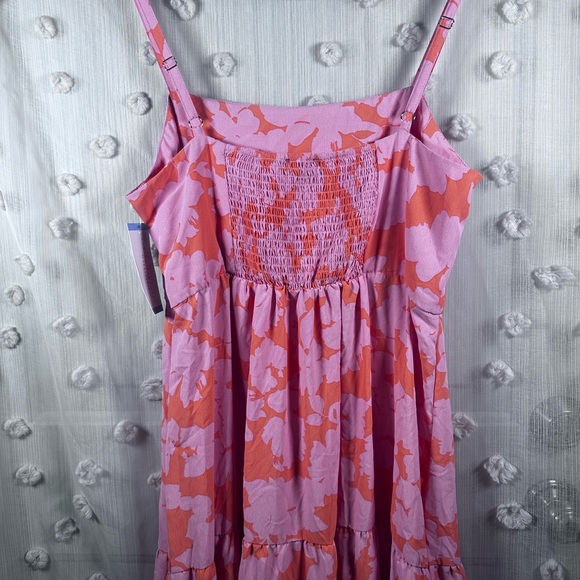 NWT Social Standard Floral Smocked Back Midi Dress Size Large - Picture 7 of 12